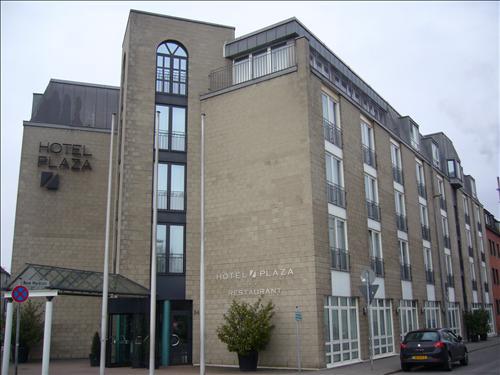 Hotel Plaza Duisburg Bagian luar foto